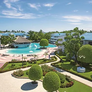 Sunscape Semesteranläggning (resort)